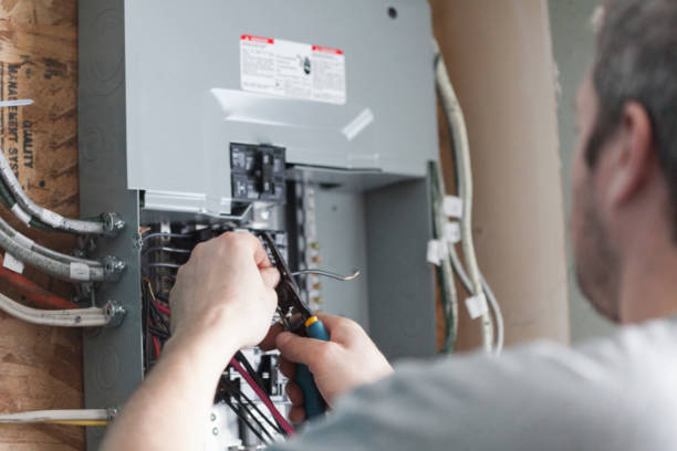 Best Circuit Breaker Installation and Repair  in Courtland, VA